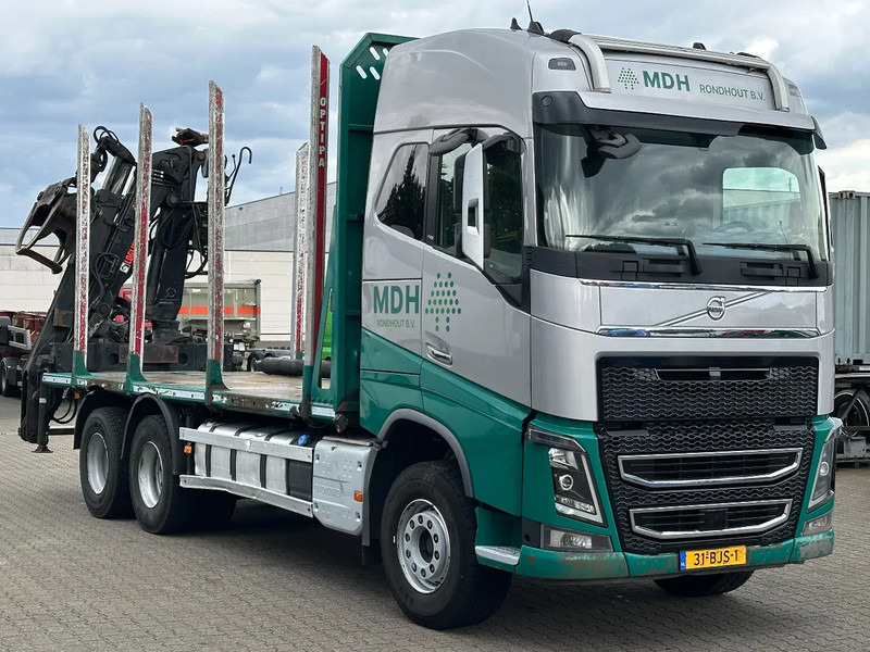 Volvo FH 16.750 6x4 Hiab 125Z Crane Engine Problem! Wood Transporter Euro 6 - Truk logging: gambar 2 Volvo FH 16.750 6x4 Hiab 125Z Crane Engine Problem! Wood Transporter Euro 6 - Truk logging: gambar 2