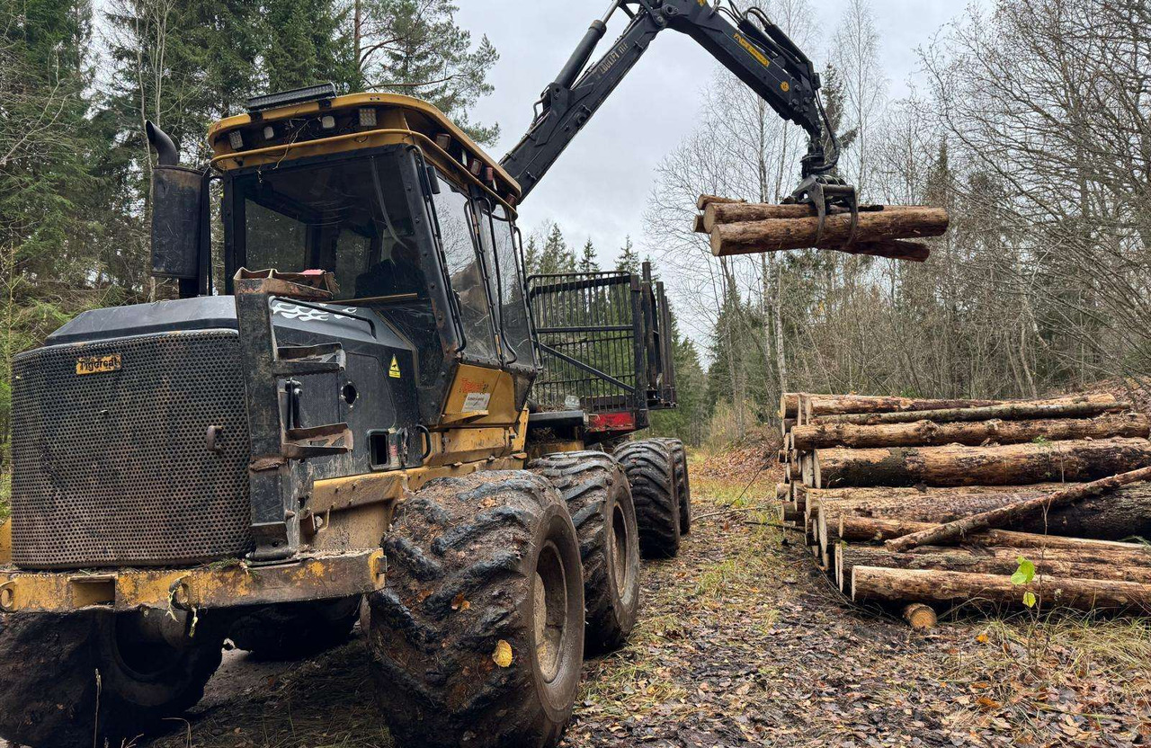 Tigercat 1075 - Forwarder: gambar 5 Tigercat 1075 - Forwarder: gambar 5