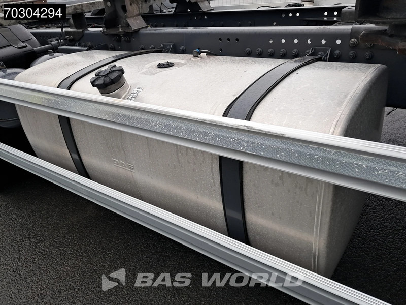 Pengangkut kontainer/ Container truck DAF XF 480 6X2 BDF SSC Retarder Lift+Steering Axle Automatic Euro 6: gambar 17 Pengangkut kontainer/ Container truck DAF XF 480 6X2 BDF SSC Retarder Lift+Steering Axle Automatic Euro 6: gambar 17