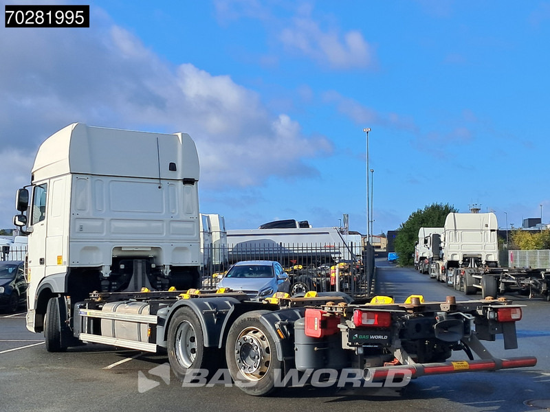 DAF XF 480 6X2 Retarder 2xTanks Lift/Steering Axle Standklima ACC Euro 6 - Pengangkut kontainer/ Container truck: gambar 2 DAF XF 480 6X2 Retarder 2xTanks Lift/Steering Axle Standklima ACC Euro 6 - Pengangkut kontainer/ Container truck: gambar 2
