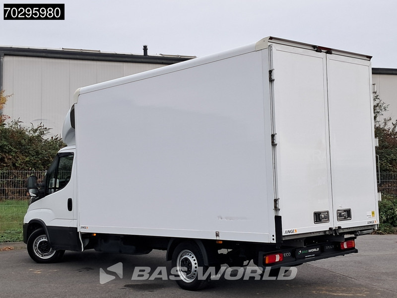Iveco Daily 35S16 Automatik Kastenwagen Hintertüren 160PS Klimaanlage Kamera Euro6 Möbelkasten A/C - Van box: gambar 5 Iveco Daily 35S16 Automatik Kastenwagen Hintertüren 160PS Klimaanlage Kamera Euro6 Möbelkasten A/C - Van box: gambar 5