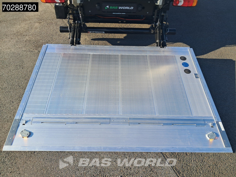MAN TGE 3.180 Neu! Automatik 2025 Facelift Koffer Ladebordwand Navi Klima Tempomat LED Euro6 21m3 A/C Cruise control - Van box: gambar 3 MAN TGE 3.180 Neu! Automatik 2025 Facelift Koffer Ladebordwand Navi Klima Tempomat LED Euro6 21m3 A/C Cruise control - Van box: gambar 3