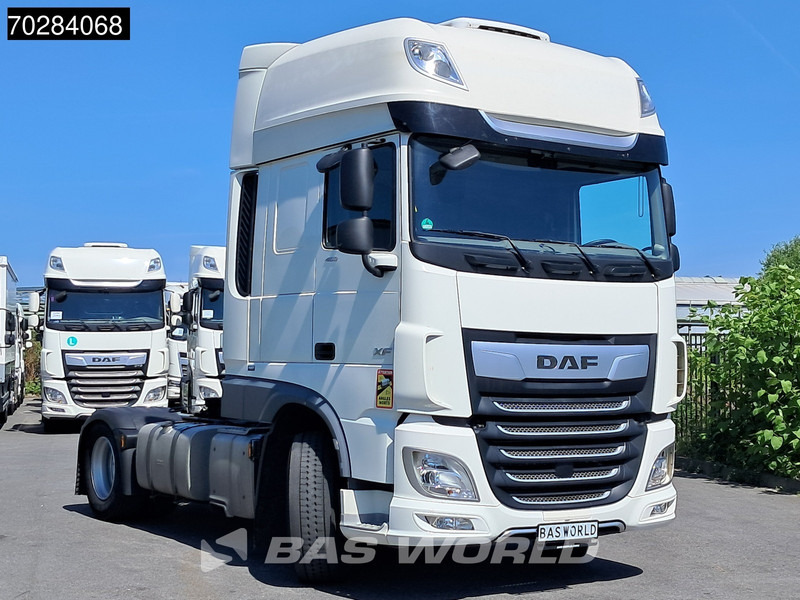 DAF XF 480 4X2 SSC Retarder 2x Tanks Standklima ACC LED - Tractor head: gambar 3 DAF XF 480 4X2 SSC Retarder 2x Tanks Standklima ACC LED - Tractor head: gambar 3