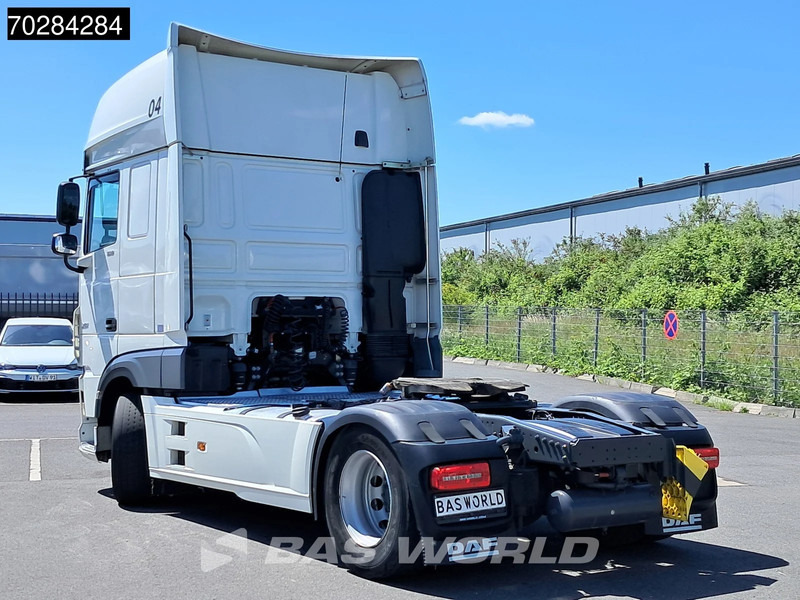 DAF XF 530 4X2 SSC Retarder 2x Tanks Standklima ACC LED - Tractor head: gambar 2 DAF XF 530 4X2 SSC Retarder 2x Tanks Standklima ACC LED - Tractor head: gambar 2