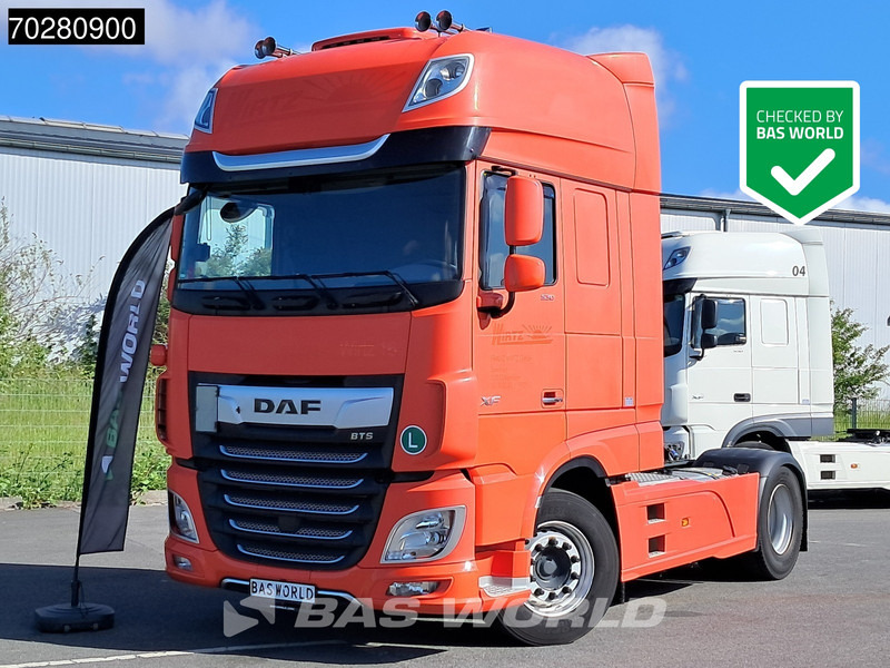 DAF XF 530 4X2 SSC Retarder 2x Tanks Standklima Navi ACC LED - Tractor head: gambar 1 DAF XF 530 4X2 SSC Retarder 2x Tanks Standklima Navi ACC LED - Tractor head: gambar 1
