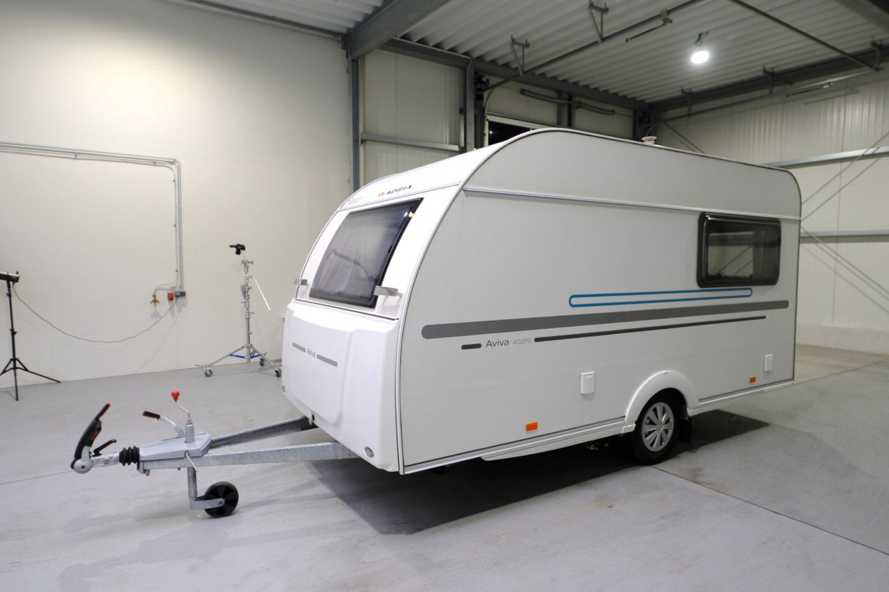 Adria Aviva 400 PS/Festbett/Seitensitzgruppe/Mover - Karavan: gambar 2 Adria Aviva 400 PS/Festbett/Seitensitzgruppe/Mover - Karavan: gambar 2