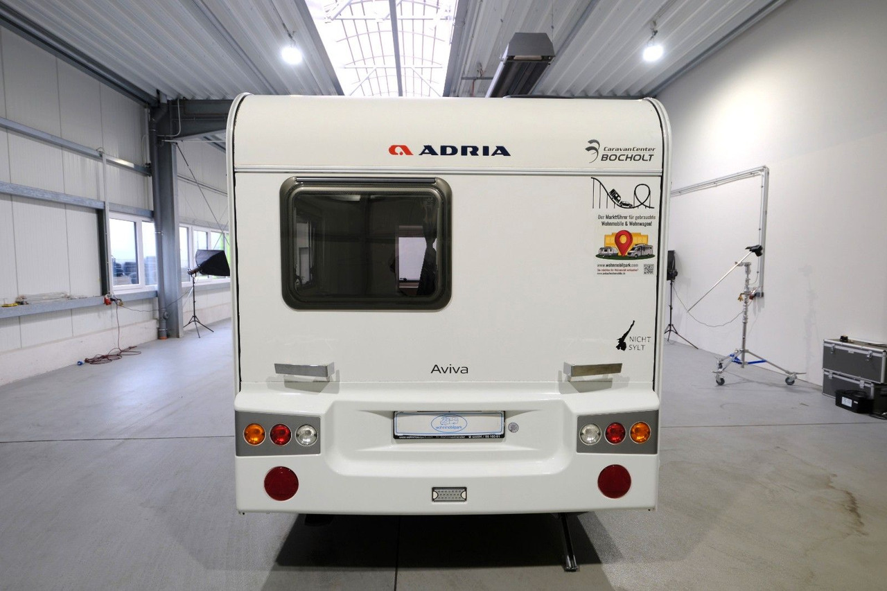 Adria Aviva 400 PS/Festbett/Seitensitzgruppe/Mover - Karavan: gambar 5 Adria Aviva 400 PS/Festbett/Seitensitzgruppe/Mover - Karavan: gambar 5