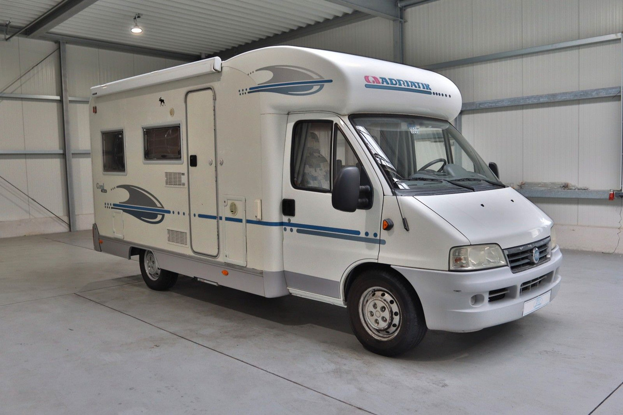 Adria Coral 590 DS / Festbett / Sehr gepflegt - Mobil rumah semi-terintegrasi: gambar 1 Adria Coral 590 DS / Festbett / Sehr gepflegt - Mobil rumah semi-terintegrasi: gambar 1