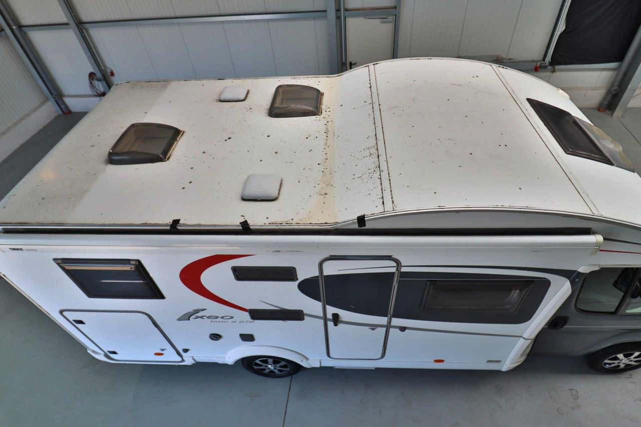 Bürstner Ixeo Time IT 670 G/Festbett+Hubbett/Garage/Klima - Mobil rumah semi-terintegrasi: gambar 4 Bürstner Ixeo Time IT 670 G/Festbett+Hubbett/Garage/Klima - Mobil rumah semi-terintegrasi: gambar 4