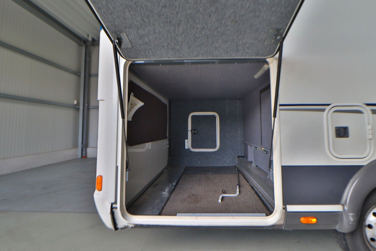 Carthago Chic T 47/Festbett/Solar/Markise - Mobil rumah semi-terintegrasi: gambar 5 Carthago Chic T 47/Festbett/Solar/Markise - Mobil rumah semi-terintegrasi: gambar 5