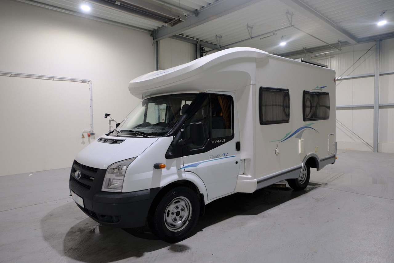 Chausson Flash 02/Festbett/Klima/Markise/Solar/TÜV 11-26 - Mobil rumah semi-terintegrasi: gambar 2 Chausson Flash 02/Festbett/Klima/Markise/Solar/TÜV 11-26 - Mobil rumah semi-terintegrasi: gambar 2