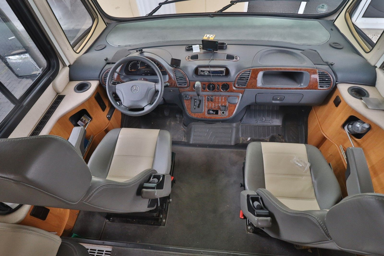 Concorde Charisma I 880 F/Automatik/Festbett/Klima/Solar Concorde Charisma I 880 F/Automatik/Festbett/Klima/Solar - Mobil rumah terintegrasi: gambar 5 Concorde Charisma I 880 F/Automatik/Festbett/Klima/Solar Concorde Charisma I 880 F/Automatik/Festbett/Klima/Solar - Mobil rumah terintegrasi: gambar 5