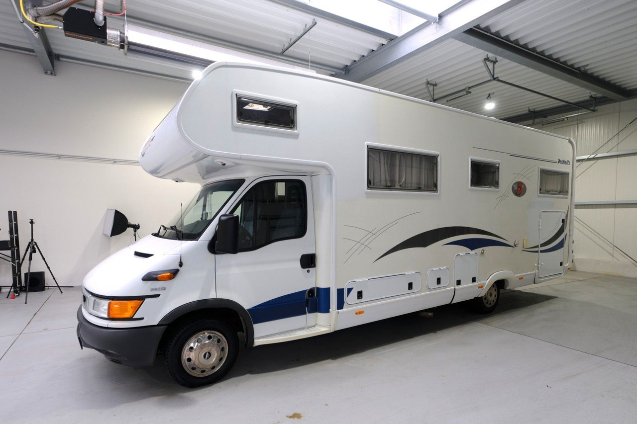 Dethleffs Globetrotter A 8000 XXL/Festbett/Garage/Solar - Alkoven: gambar 3 Dethleffs Globetrotter A 8000 XXL/Festbett/Garage/Solar - Alkoven: gambar 3