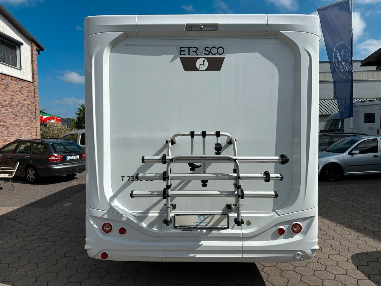 Etrusco T 7300 SB/Einzelbetten+Hubbett/Garage/Klima/TOP - Mobil rumah semi-terintegrasi: gambar 3 Etrusco T 7300 SB/Einzelbetten+Hubbett/Garage/Klima/TOP - Mobil rumah semi-terintegrasi: gambar 3