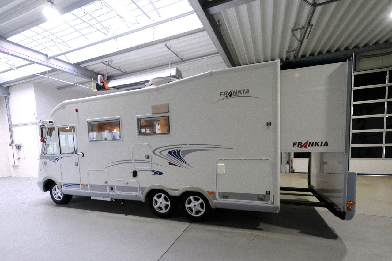 Frankia I 650 QS HolidayClass/Festbett+Hubbett/Klima/DPF - Mobil rumah terintegrasi: gambar 3 Frankia I 650 QS HolidayClass/Festbett+Hubbett/Klima/DPF - Mobil rumah terintegrasi: gambar 3