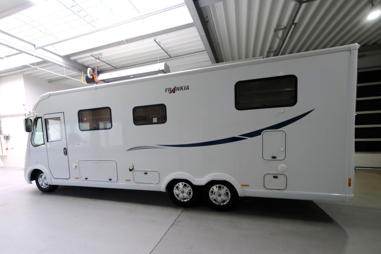 Frankia I 840 QD/Automatik/Festbett+Hubbett/TOP - Mobil rumah terintegrasi: gambar 3 Frankia I 840 QD/Automatik/Festbett+Hubbett/TOP - Mobil rumah terintegrasi: gambar 3