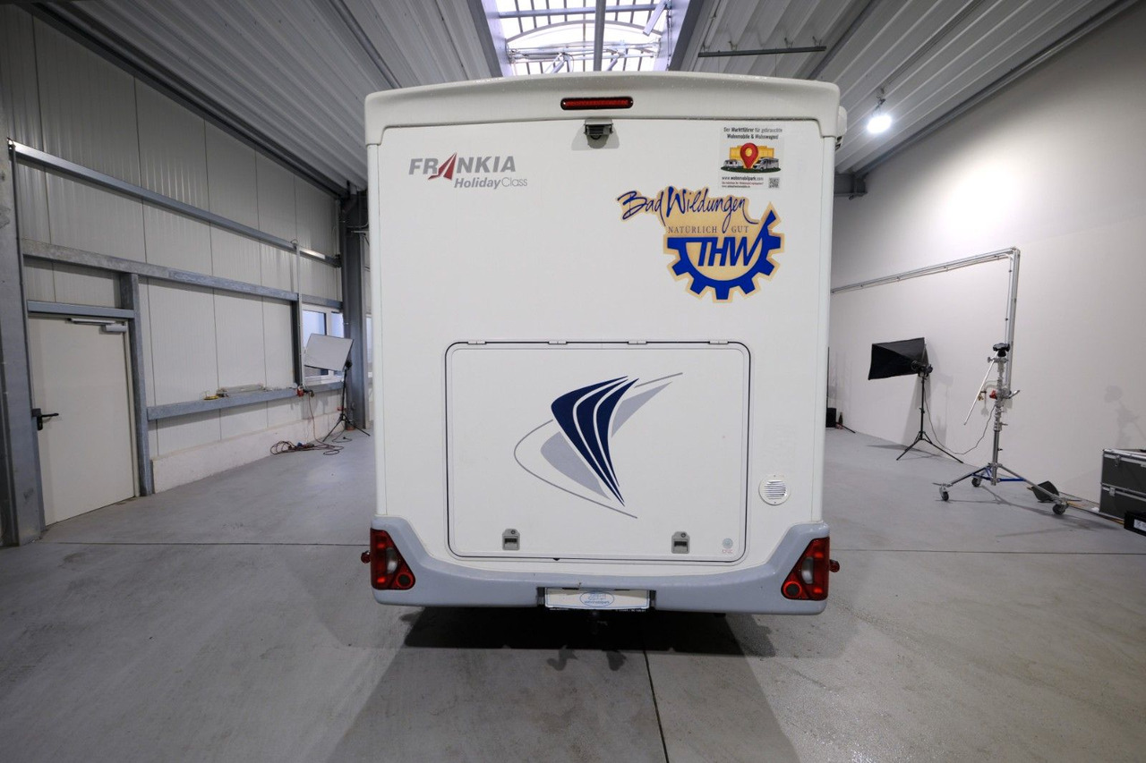 Frankia T 650 BD/Festbett/Garage/Solar/Markise Frankia T 650 BD/Festbett/Garage/Solar/Markise - Mobil rumah semi-terintegrasi: gambar 5 Frankia T 650 BD/Festbett/Garage/Solar/Markise Frankia T 650 BD/Festbett/Garage/Solar/Markise - Mobil rumah semi-terintegrasi: gambar 5
