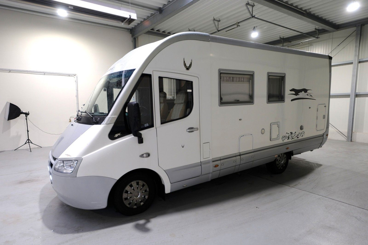 Laika Rexosline 650/Festbett+Hubbett/Klima/Markise - Mobil rumah terintegrasi: gambar 2 Laika Rexosline 650/Festbett+Hubbett/Klima/Markise - Mobil rumah terintegrasi: gambar 2