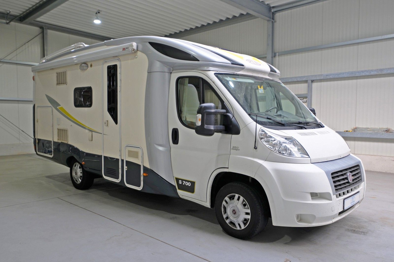 P.L.A. S 700/Festbett/Garage/Klima/Solar/Markise - Alkoven: gambar 1 P.L.A. S 700/Festbett/Garage/Klima/Solar/Markise - Alkoven: gambar 1