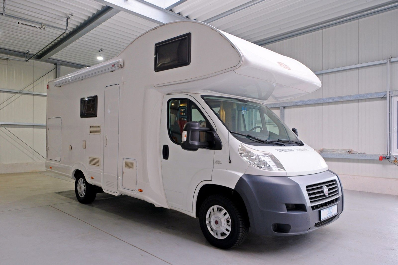 P.L.A. S 700 / Festbett / Garage / Klimaanlage - Alkoven: gambar 1 P.L.A. S 700 / Festbett / Garage / Klimaanlage - Alkoven: gambar 1