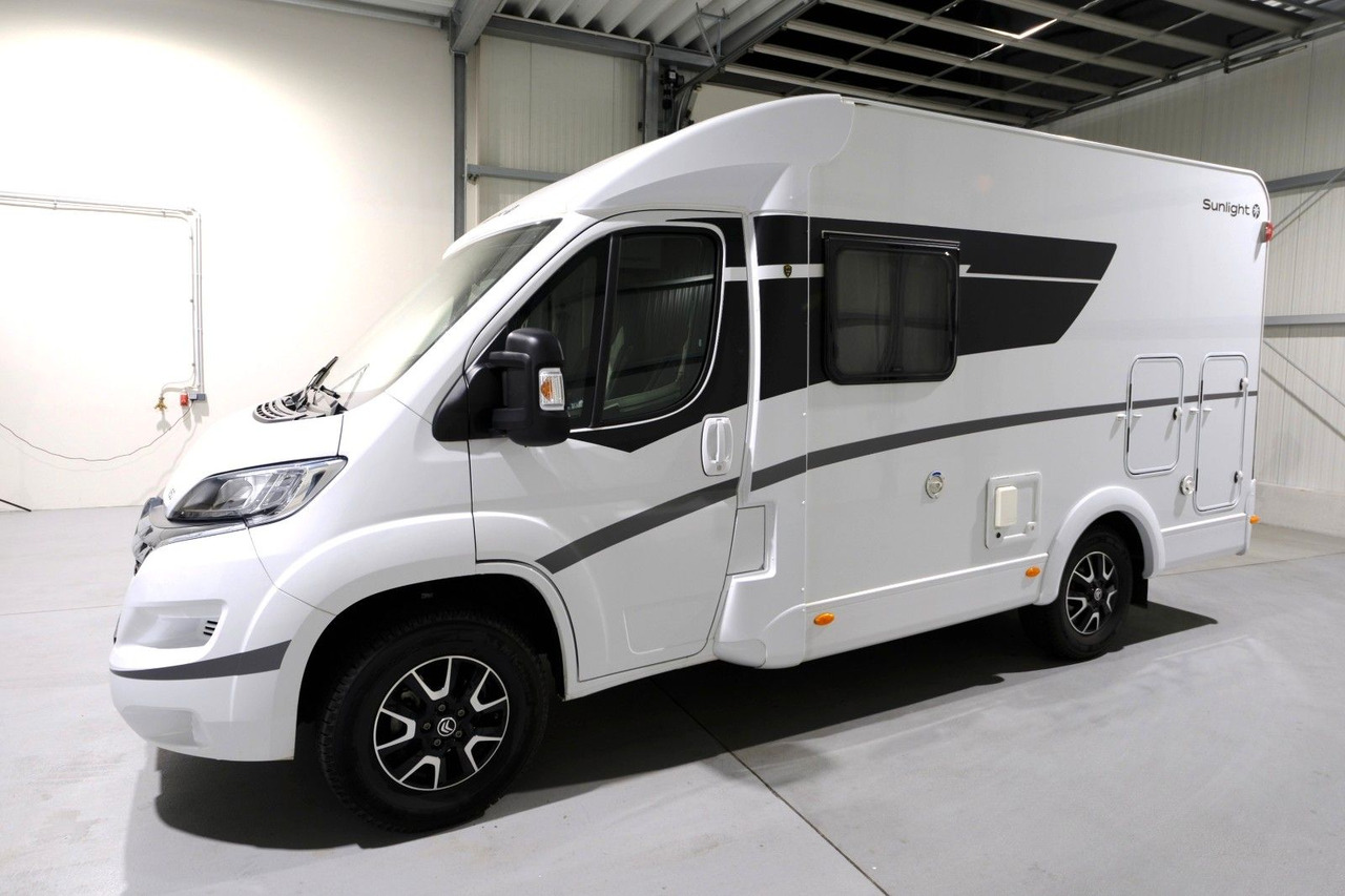 Sunlight V 60 Adventure Edition/Festbett/Garage/Klima/TOP - Mobil rumah semi-terintegrasi: gambar 3 Sunlight V 60 Adventure Edition/Festbett/Garage/Klima/TOP - Mobil rumah semi-terintegrasi: gambar 3