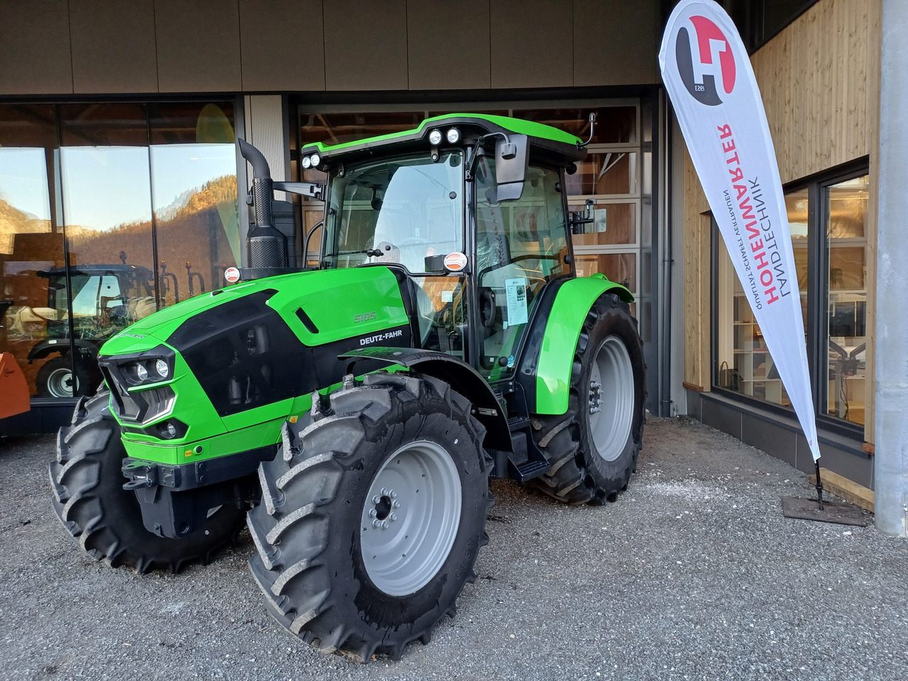 Deutz-Fahr 5105 Premium (20575) - Traktor: gambar 1 Deutz-Fahr 5105 Premium (20575) - Traktor: gambar 1