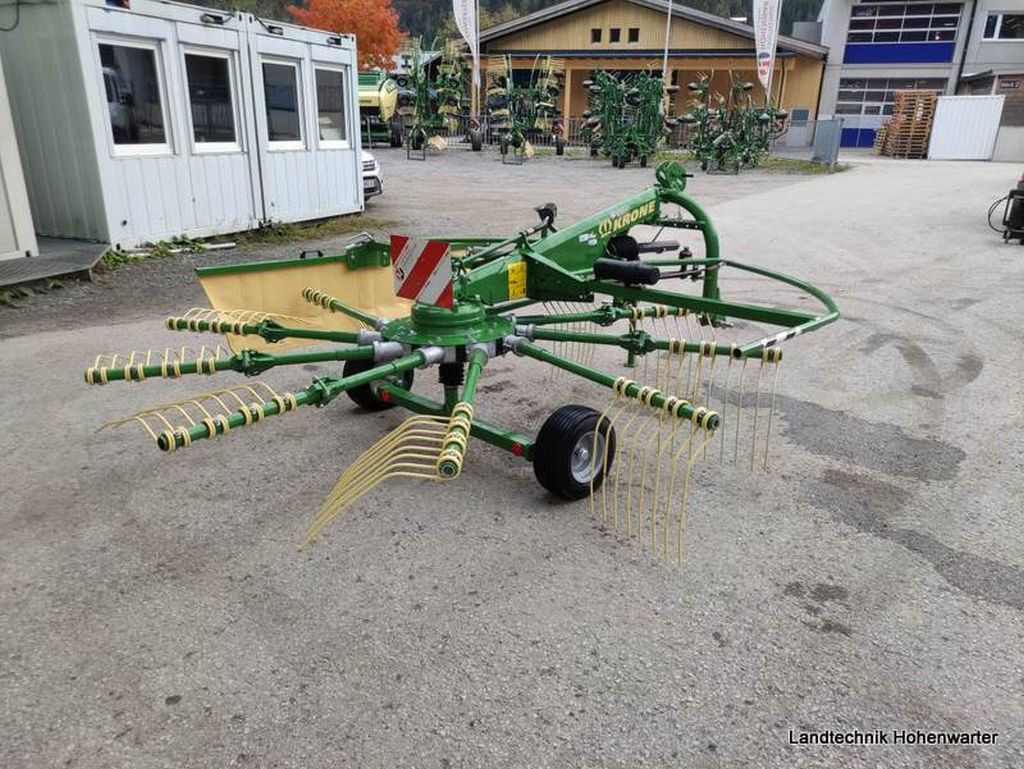 Krone Swadro S 350 Highland (20709) - Tedder/ Menyapu: gambar 3 Krone Swadro S 350 Highland (20709) - Tedder/ Menyapu: gambar 3