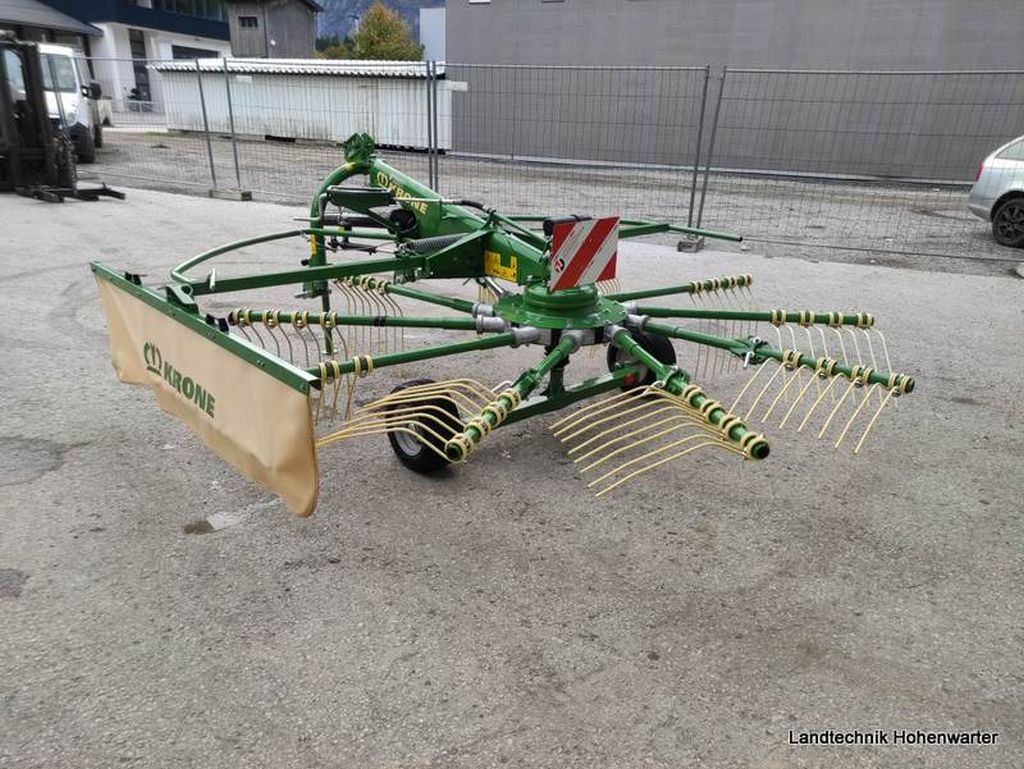 Krone Swadro S 350 Highland (20709) - Tedder/ Menyapu: gambar 4 Krone Swadro S 350 Highland (20709) - Tedder/ Menyapu: gambar 4
