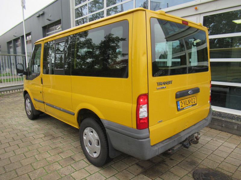 Ford Transit 140T330S 2.4 TDCI 103KW AWD 4x4 4WD - Van kecil: gambar 5 Ford Transit 140T330S 2.4 TDCI 103KW AWD 4x4 4WD - Van kecil: gambar 5