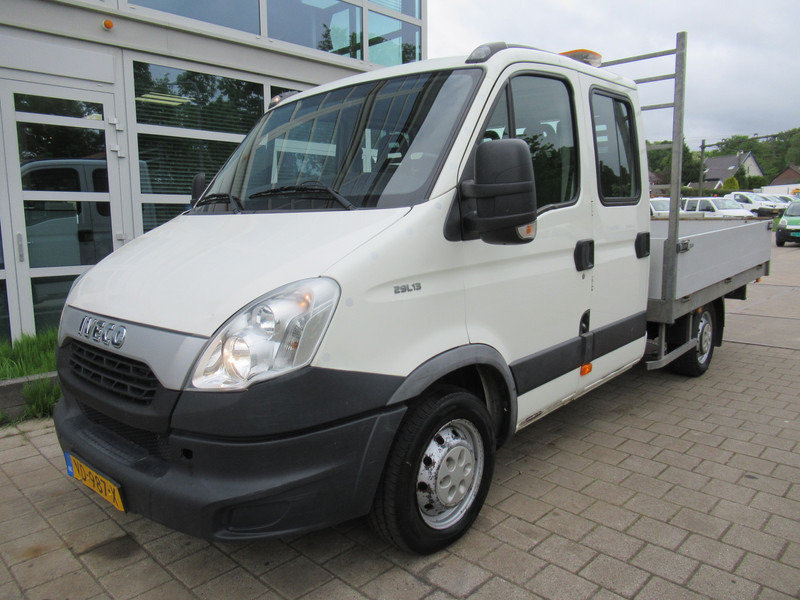 Iveco Daily 29L13 2.3HPi 93KW 345 DOKA Dubbelcabine - Van flatbed, Van kombi: gambar 3 Iveco Daily 29L13 2.3HPi 93KW 345 DOKA Dubbelcabine - Van flatbed, Van kombi: gambar 3