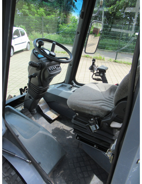 Penyapu jalan LM TRAC 286 4WD 4x4 AIRCO Werktuigdrager: gambar 11