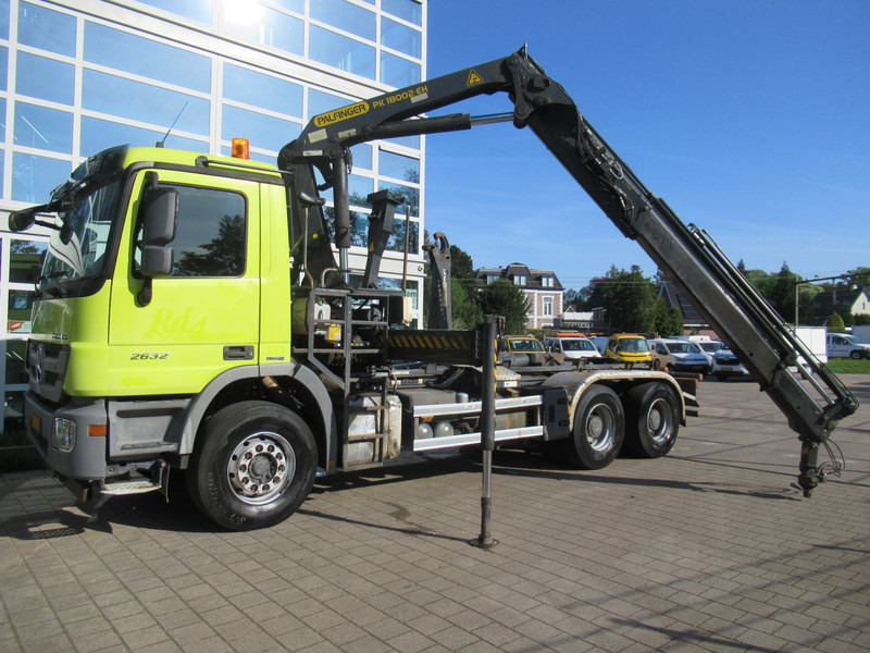 Mercedes-Benz Actros 2632 6X4 Steel + Palfinger PK18002-EH + 20T Haak Hook Haken - Pengangkut kontainer/ Container truck, Truk derek: gambar 2 Mercedes-Benz Actros 2632 6X4 Steel + Palfinger PK18002-EH + 20T Haak Hook Haken - Pengangkut kontainer/ Container truck, Truk derek: gambar 2