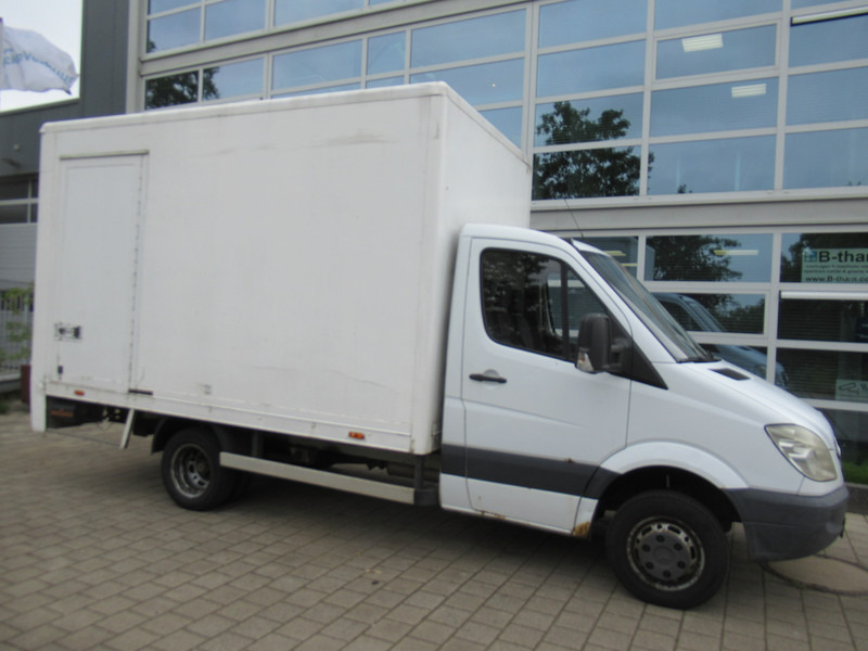 Mercedes-Benz Sprinter 515 2.2 CDI 366 DHollandia 500KG AIRCO - Van box: gambar 3 Mercedes-Benz Sprinter 515 2.2 CDI 366 DHollandia 500KG AIRCO - Van box: gambar 3