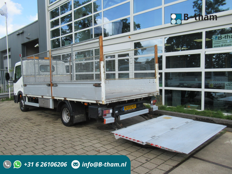 Nissan Cabstar 150.35 3.0TDci 110KW + DHollandia Laadklep - Van flatbed: gambar 1 Nissan Cabstar 150.35 3.0TDci 110KW + DHollandia Laadklep - Van flatbed: gambar 1