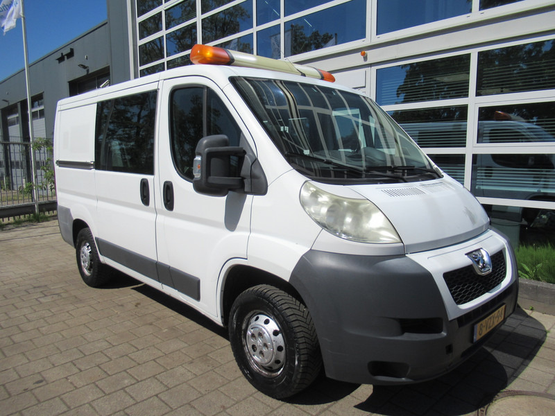 Peugeot Boxer 330 2.2 HDI 96KW L1H P+ DOKA Dubbelcabine AIRCO - Van kecil, Van kombi: gambar 3 Peugeot Boxer 330 2.2 HDI 96KW L1H P+ DOKA Dubbelcabine AIRCO - Van kecil, Van kombi: gambar 3