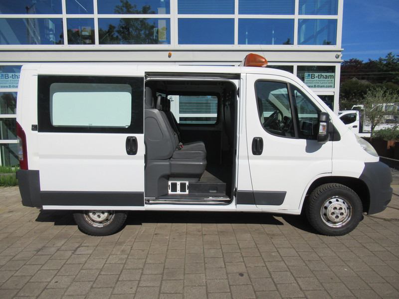 Peugeot Boxer 330 2.2 HDI 96KW L1H1 DOKA Dubbelcabine AIRCO P+ - Van kecil, Van kombi: gambar 5 Peugeot Boxer 330 2.2 HDI 96KW L1H1 DOKA Dubbelcabine AIRCO P+ - Van kecil, Van kombi: gambar 5