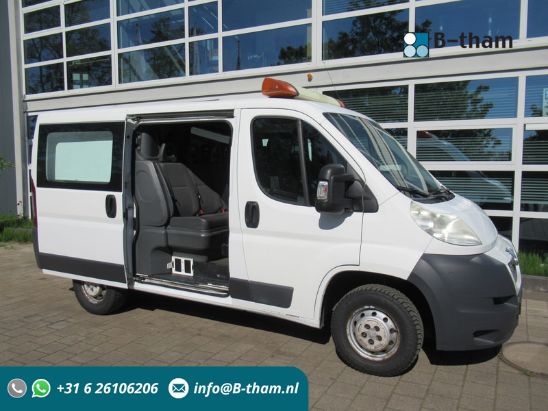 Peugeot Boxer 330 2.2 HDI 96KW L1H1 DOKA Dubbelcabine AIRCO P+ - Van kecil, Van kombi: gambar 1 Peugeot Boxer 330 2.2 HDI 96KW L1H1 DOKA Dubbelcabine AIRCO P+ - Van kecil, Van kombi: gambar 1