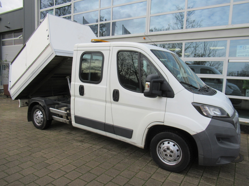 Peugeot Boxer 335 2.2 HDI L2 XR DOKA Dubbelcabine Veegvuilkipper - Van jungkit, Van kombi: gambar 3 Peugeot Boxer 335 2.2 HDI L2 XR DOKA Dubbelcabine Veegvuilkipper - Van jungkit, Van kombi: gambar 3