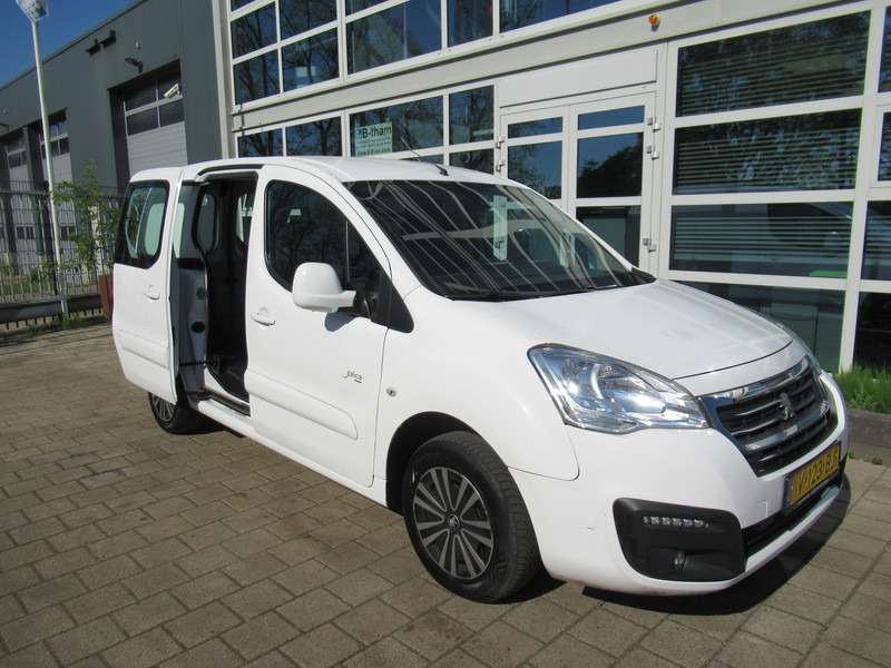 Peugeot Partner 120 1.6 BlueHDi 73KW L1Pro Automaat Galicia - Van kecil: gambar 4 Peugeot Partner 120 1.6 BlueHDi 73KW L1Pro Automaat Galicia - Van kecil: gambar 4