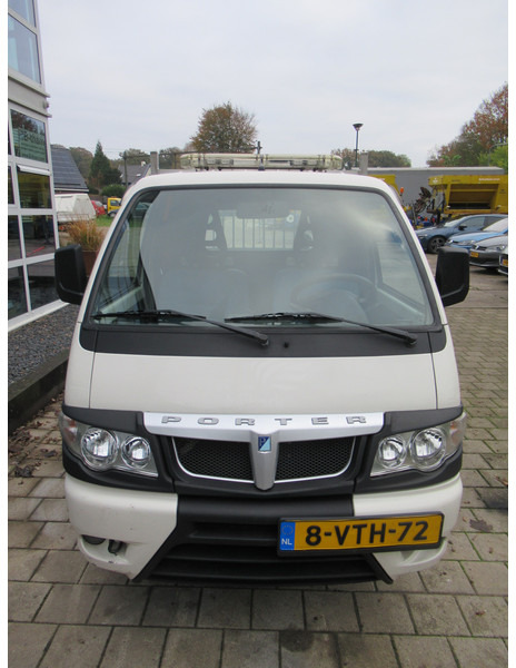 Piaggio Porter 1.3i 46KW Extra PICKUP Bi-Fuel Benzine - CNG - Van flatbed: gambar 5 Piaggio Porter 1.3i 46KW Extra PICKUP Bi-Fuel Benzine - CNG - Van flatbed: gambar 5