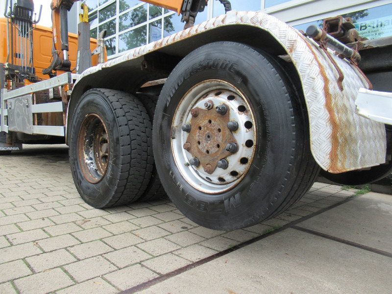 Hook lift, Truk derek Scania P 320 B 6x2*4 + HMF 835 + HYVA Haakarm: gambar 15