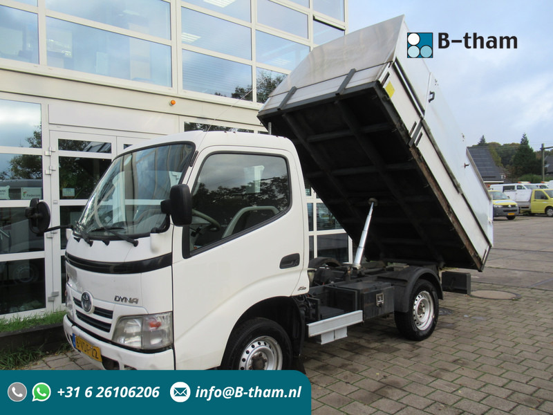 Toyota Dyna 100 3.0 D-4D 80KW Comfort Veegvuilkipper Tipper - Van jungkit: gambar 1 Toyota Dyna 100 3.0 D-4D 80KW Comfort Veegvuilkipper Tipper - Van jungkit: gambar 1