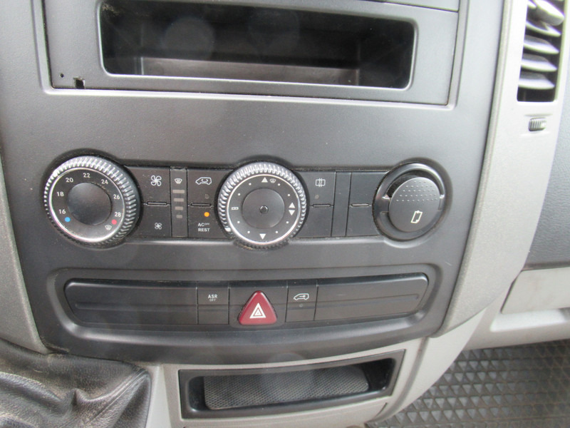 Van flatbed, Van kombi Volkswagen Crafter 35 40 46 2.5 TDI 80KW L3 DOKA Dubbelcabine: gambar 18
