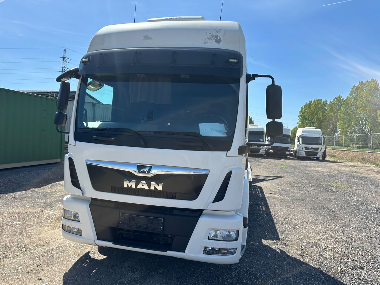 MAN 8.250 TGL*4x L1H1*XLX Kabine*VDI2700*TOP* - Truk pengangkut mobil: gambar 3 MAN 8.250 TGL*4x L1H1*XLX Kabine*VDI2700*TOP* - Truk pengangkut mobil: gambar 3