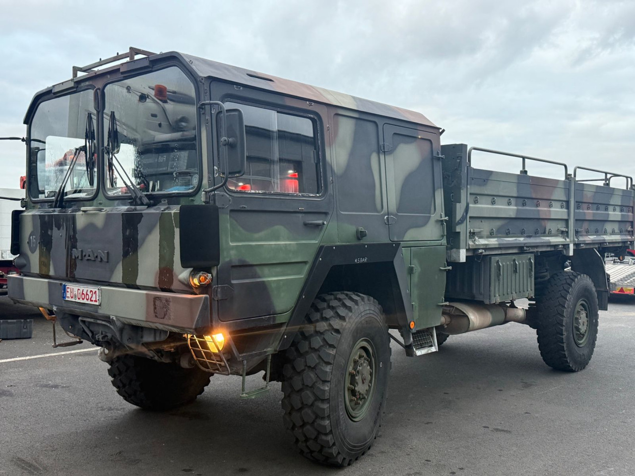 MAN KAT 1 5T MIL GL 4x4 , Pritsche, Allrad, viel neu - Truk flatbed: gambar 2 MAN KAT 1 5T MIL GL 4x4 , Pritsche, Allrad, viel neu - Truk flatbed: gambar 2