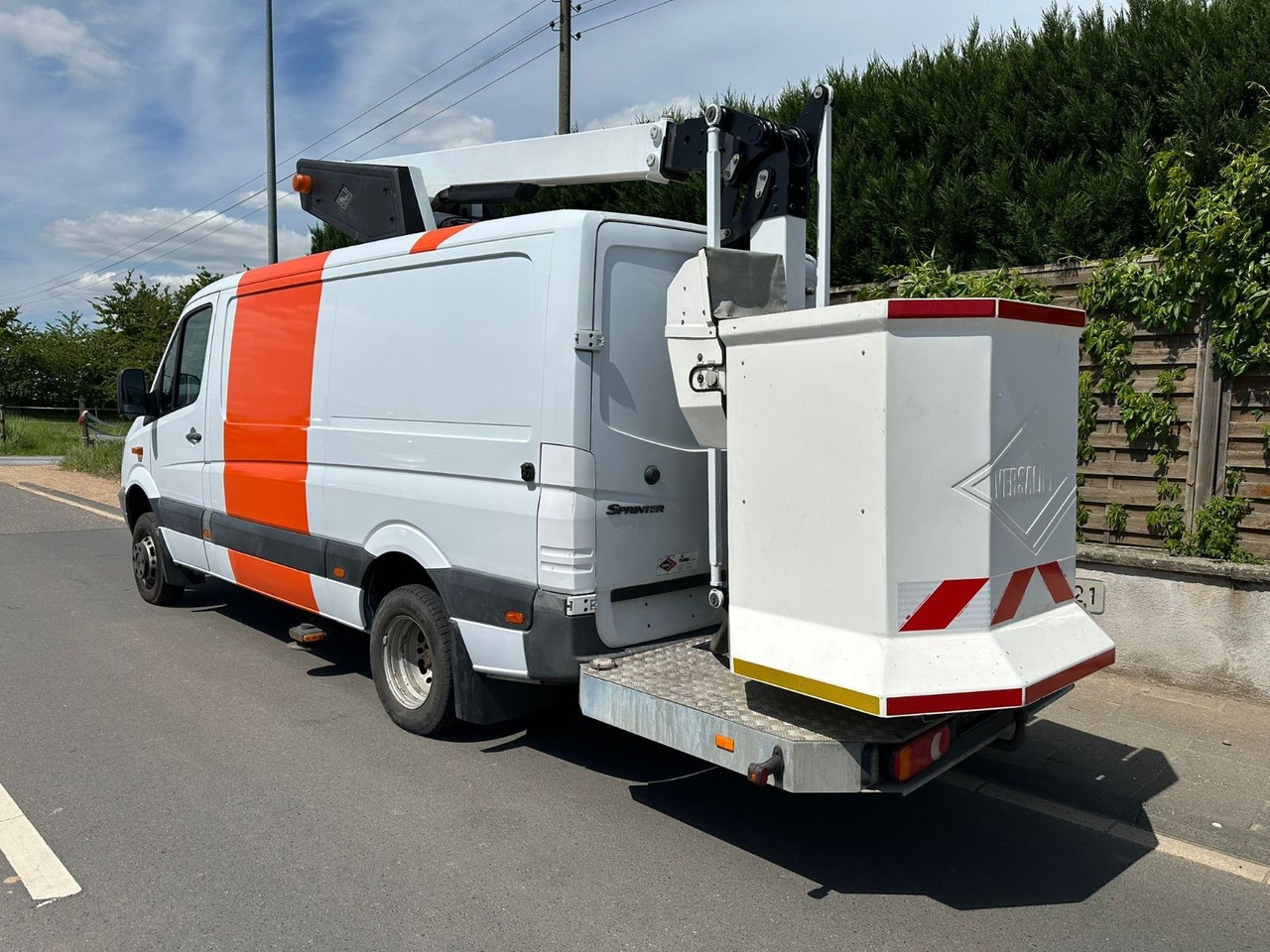 Mercedes-Benz Sprinter 515 CDI 4X4 13,2m Versailift ET-38-LFHD - Platform udara yang dipasang di truk: gambar 3 Mercedes-Benz Sprinter 515 CDI 4X4 13,2m Versailift ET-38-LFHD - Platform udara yang dipasang di truk: gambar 3