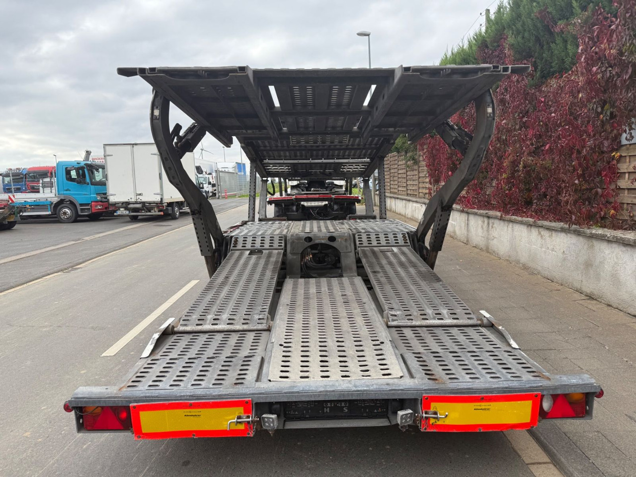 Scania R410, FVG 2016, VDI 2700, Retarder, Top - Truk pengangkut mobil: gambar 5 Scania R410, FVG 2016, VDI 2700, Retarder, Top - Truk pengangkut mobil: gambar 5