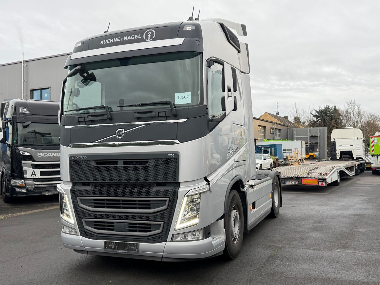 Volvo FH 460 Globetrotter, Voll-Spoiler, 2x Tank - Tractor head: gambar 3 Volvo FH 460 Globetrotter, Voll-Spoiler, 2x Tank - Tractor head: gambar 3