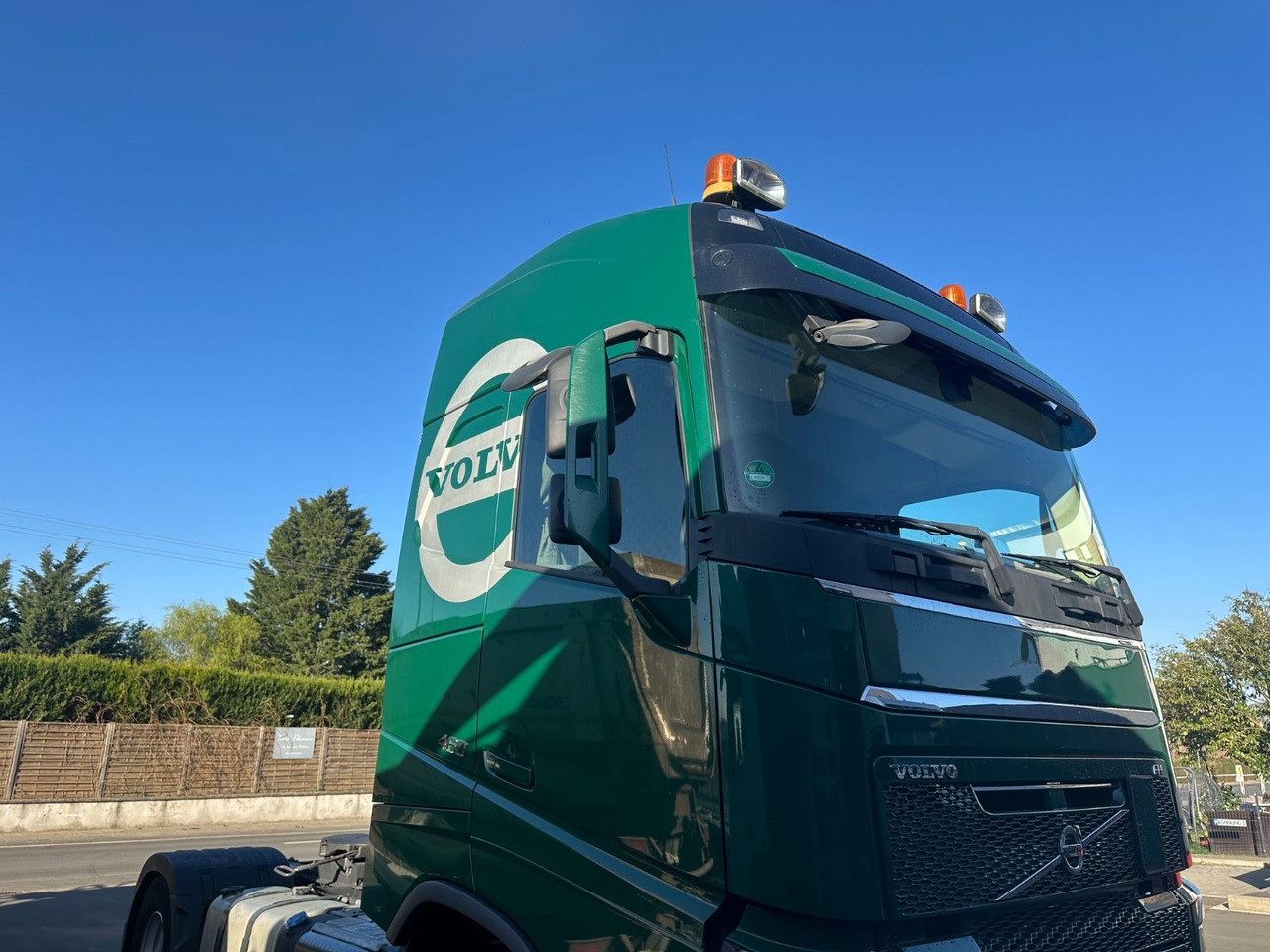Volvo FH 460 *orig.KM/2-K-Hydraulic/1st owner/VEB+ - Tractor head: gambar 5 Volvo FH 460 *orig.KM/2-K-Hydraulic/1st owner/VEB+ - Tractor head: gambar 5