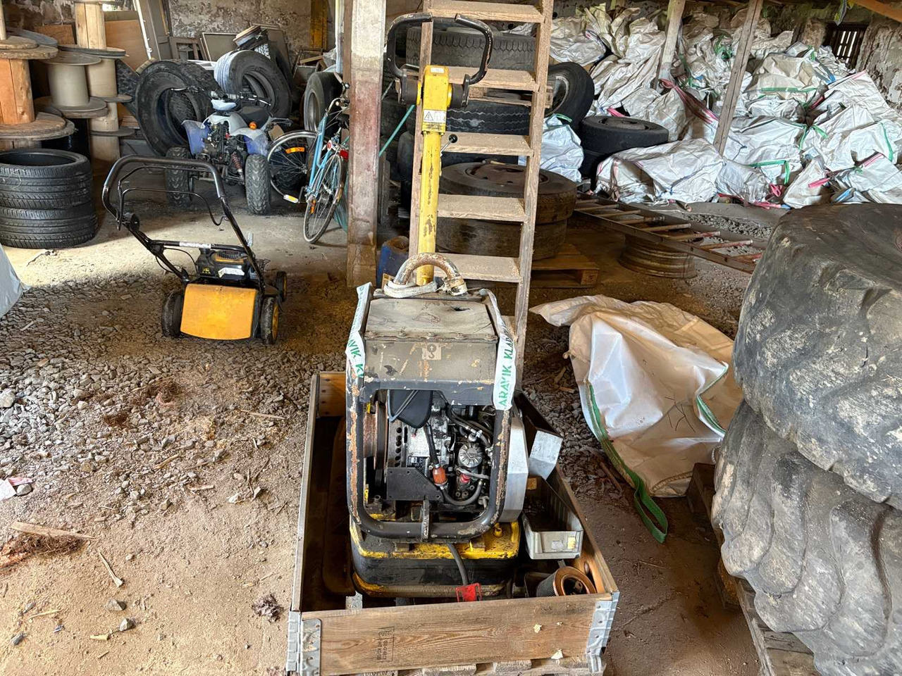 Compactor Wacker Neuson DPU 5045H - Pelat getar: gambar 2 Compactor Wacker Neuson DPU 5045H - Pelat getar: gambar 2